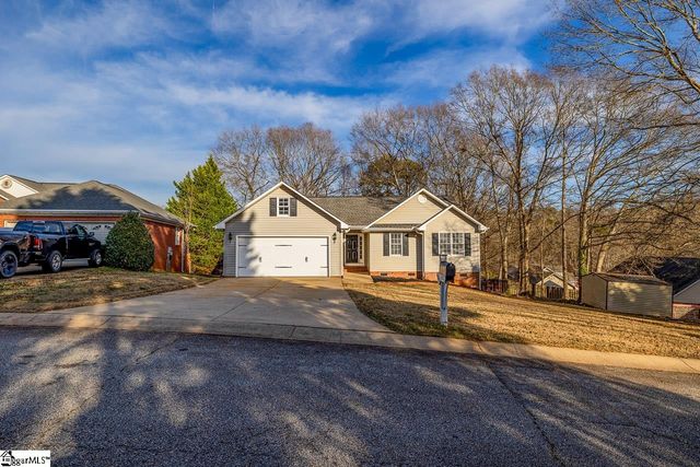 353 Worthington Circle, Spartanburg, SC 29303