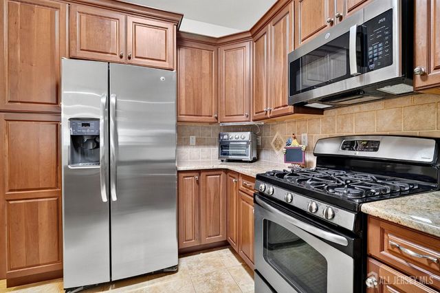 5205 Cedar Village Boulevard, East Brunswick, NJ 08816