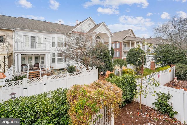 43439 WILD DUNES SQ, Leesburg, VA 20176