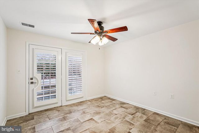 43439 WILD DUNES SQ, Leesburg, VA 20176