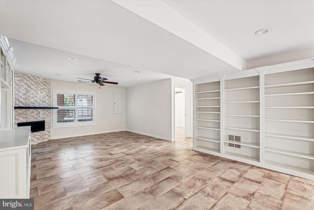 43439 WILD DUNES SQ, Leesburg, VA 20176