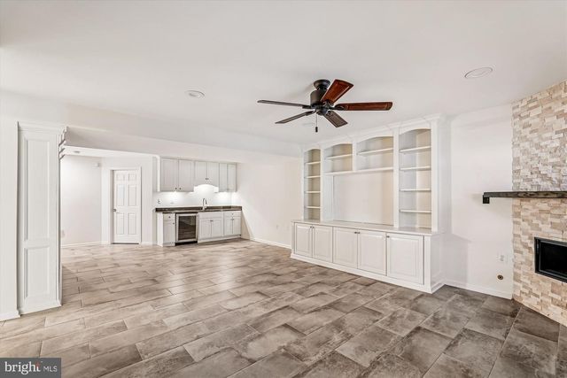 43439 WILD DUNES SQ, Leesburg, VA 20176