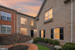 43439 WILD DUNES SQ, Leesburg, VA 20176