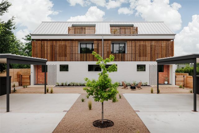 303 W Elizabeth ST A, Austin, TX 78704