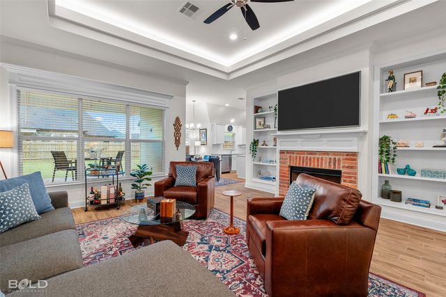 304 Prien Lake Loop, Bossier City, LA 71111