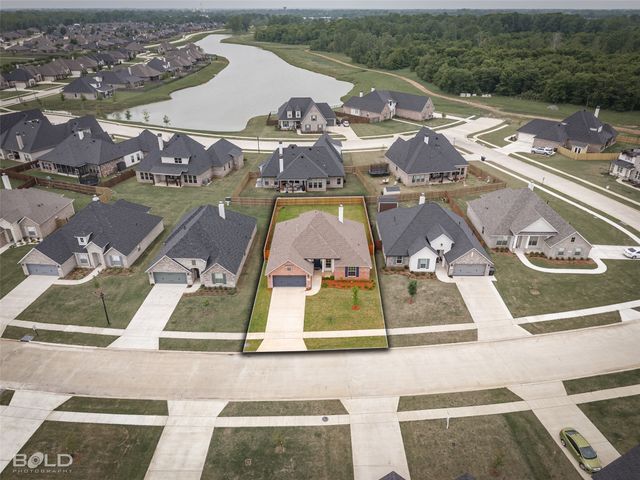 304 Prien Lake Loop, Bossier City, LA 71111