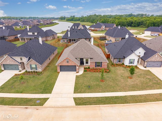 304 Prien Lake Loop, Bossier City, LA 71111