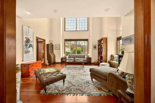 500 Lakota Way, Ashland, OR 97520