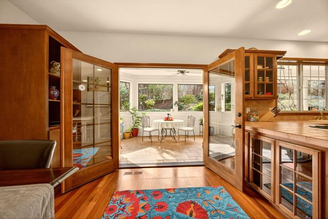 500 Lakota Way, Ashland, OR 97520