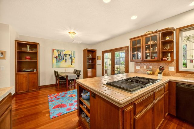 500 Lakota Way, Ashland, OR 97520