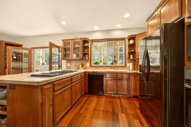 500 Lakota Way, Ashland, OR 97520