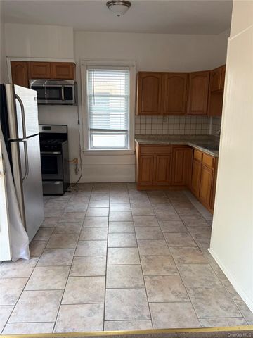 3712 Oceanic Avenue 2, Brooklyn, NY 11224