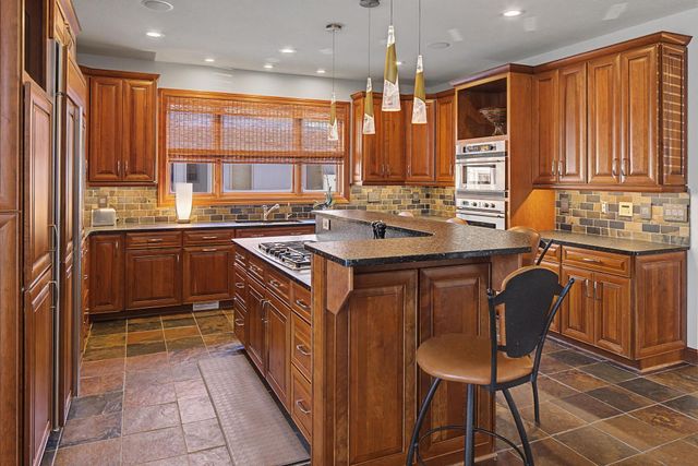 14250 Trace Ridge Road, Wayzata, MN 55391