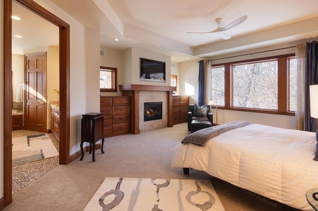 14250 Trace Ridge Road, Wayzata, MN 55391