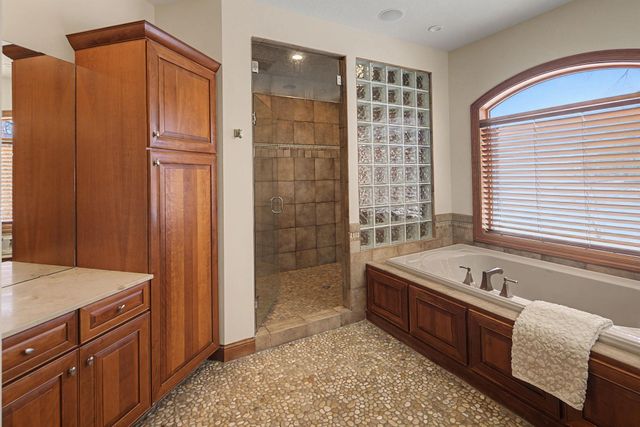 14250 Trace Ridge Road, Wayzata, MN 55391