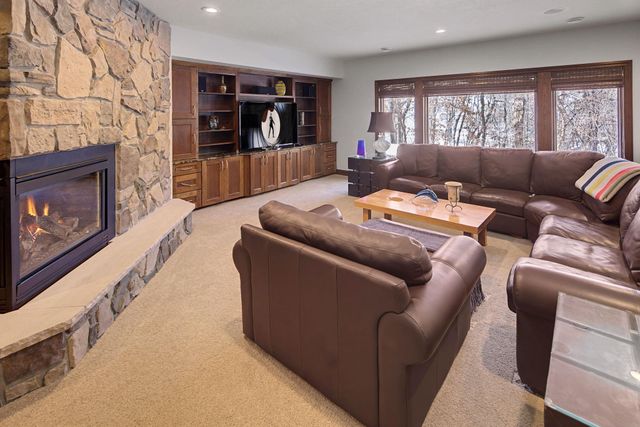 14250 Trace Ridge Road, Wayzata, MN 55391