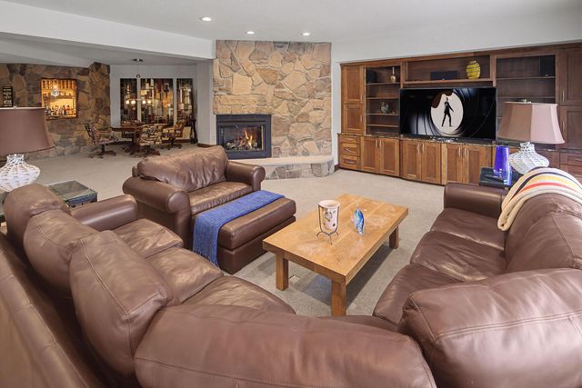 14250 Trace Ridge Road, Wayzata, MN 55391