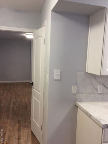 44 S Bleeker Street 1B, Mount Vernon, NY 10550