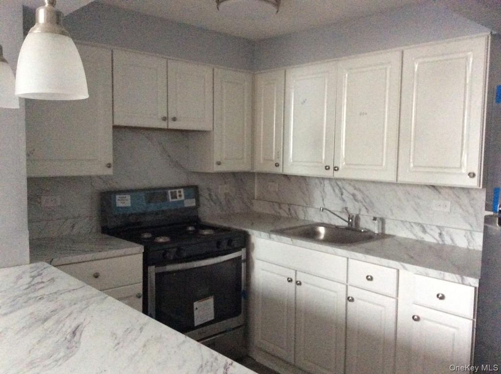 44 S Bleeker Street 1B, Mount Vernon, NY 10550