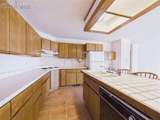 1380 S Winterhaven Drive, Pueblo West, CO 81007