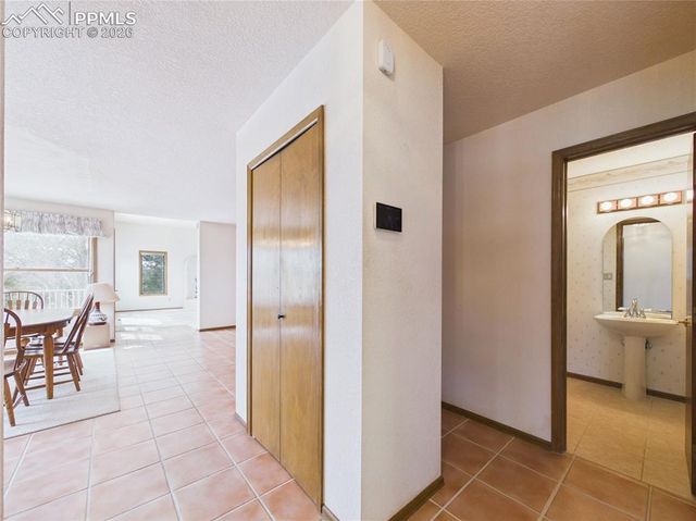 1380 S Winterhaven Drive, Pueblo West, CO 81007