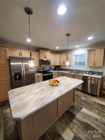 118 Valley Springs Drive, Olin, NC 28660