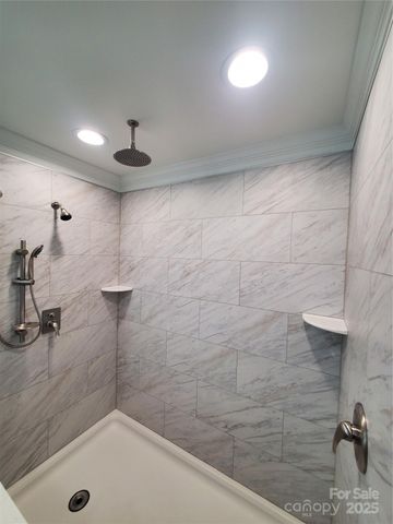 118 Valley Springs Drive, Olin, NC 28660