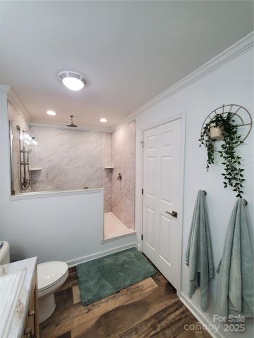 118 Valley Springs Drive, Olin, NC 28660