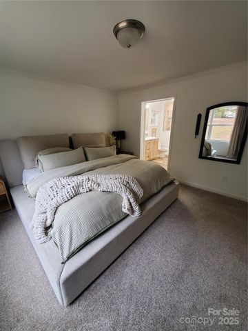 118 Valley Springs Drive, Olin, NC 28660