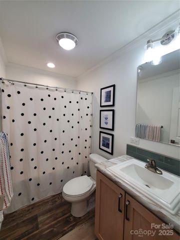 118 Valley Springs Drive, Olin, NC 28660