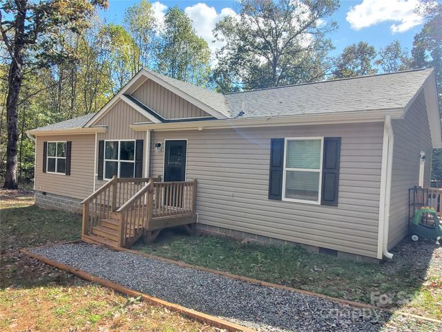 118 Valley Springs Drive, Olin, NC 28660