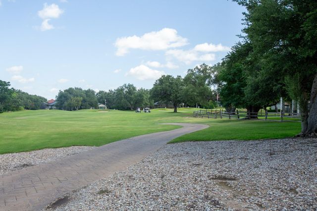 715 Fawn, Horseshoe Bay, TX 78657