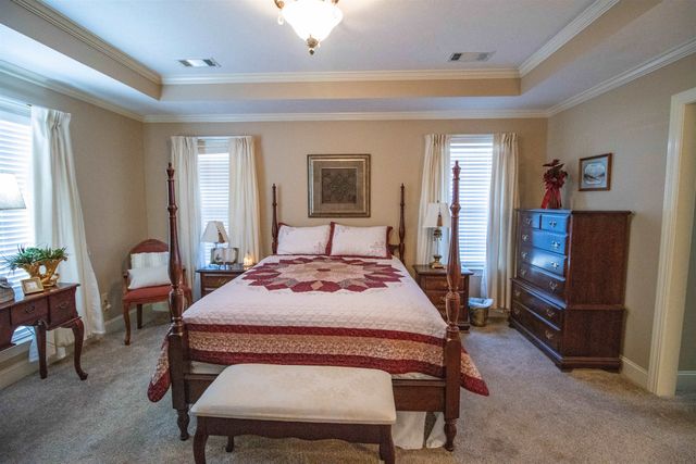 15 WALTER KEE DR, Medina, TN 38355