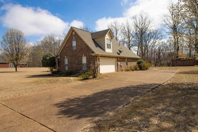 15 WALTER KEE DR, Medina, TN 38355