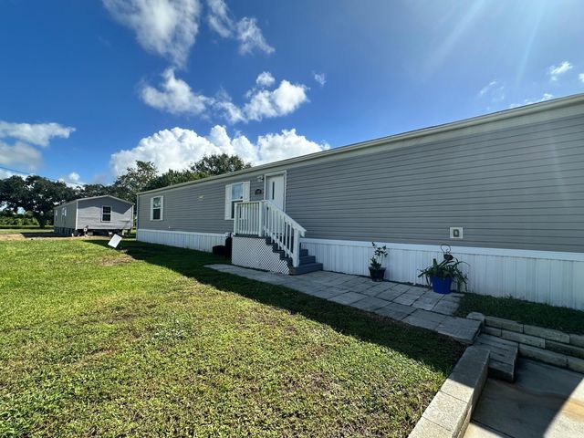 5945 SE 95th Trail Trail, Okeechobee, FL 34974