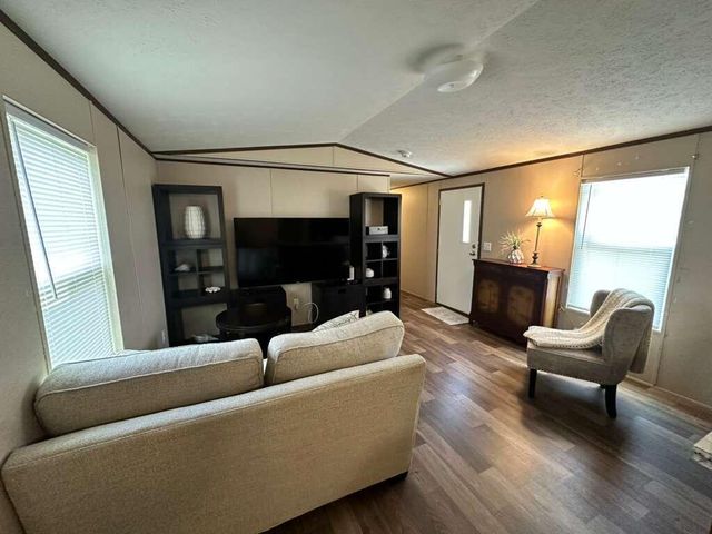 5945 SE 95th Trail Trail, Okeechobee, FL 34974