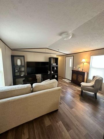 5945 SE 95th Trail Trail, Okeechobee, FL 34974