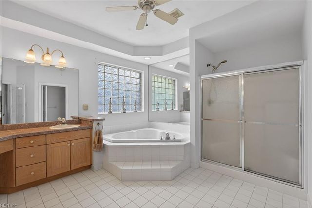 1327 Laurel Ridge LN, Chesapeake, VA 23322