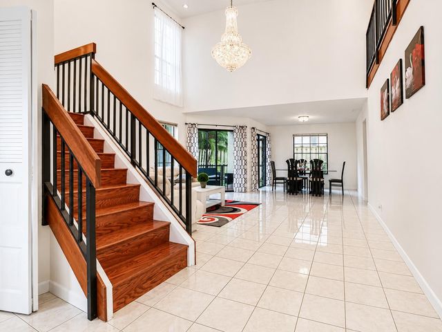 1710 Shoreside Circle, Wellington, FL 33414