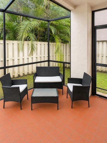 1710 Shoreside Circle, Wellington, FL 33414