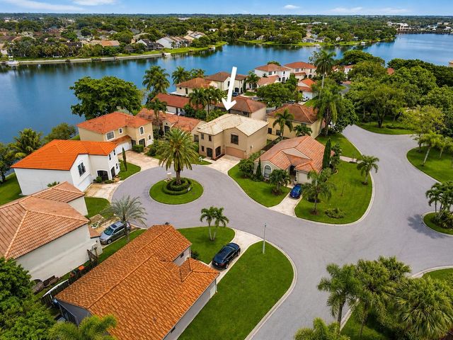 1710 Shoreside Circle, Wellington, FL 33414