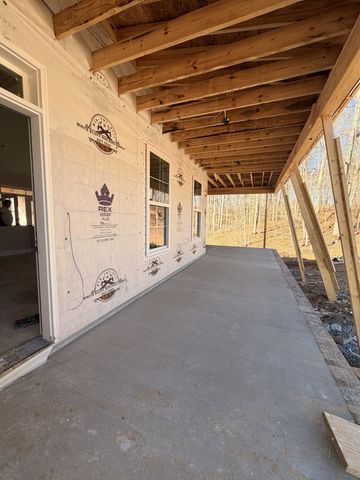 1238 Breeden Road, Charlotte, TN 37036