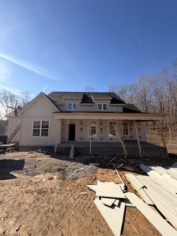 1238 Breeden Road, Charlotte, TN 37036