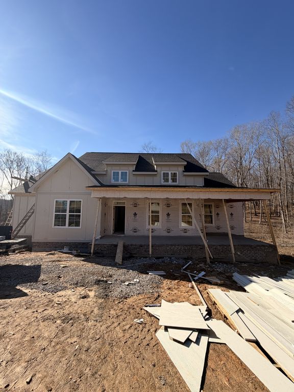 1238 Breeden Road, Charlotte, TN 37036