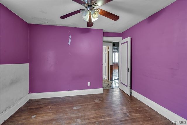 73 Columbia Parkway, West Seneca, NY 14224