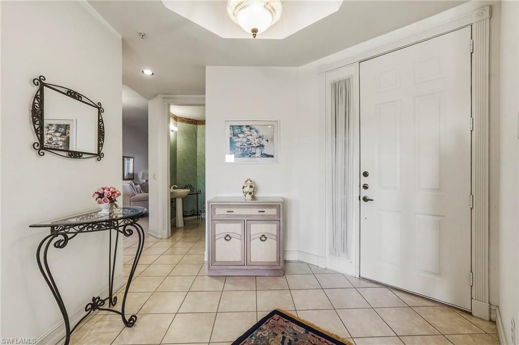 1875 Les Chateaux BLVD 303, NAPLES, FL 34109 — photo 2