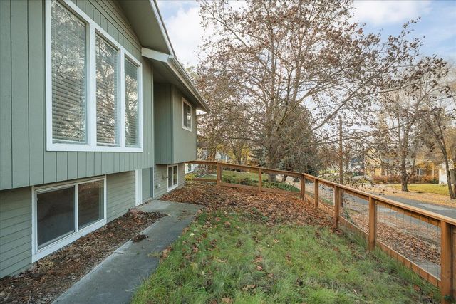 3828 E 8th Ave, Spokane, WA 99202