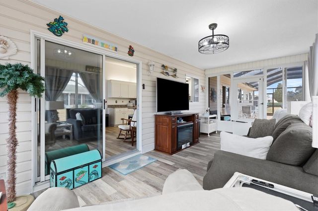 17587 SE 96TH COURT, Summerfield, FL 34491