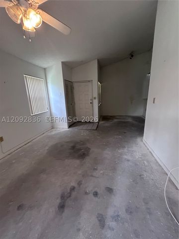 2890 N Oakland Forest Dr 202, Oakland Park, FL 33309