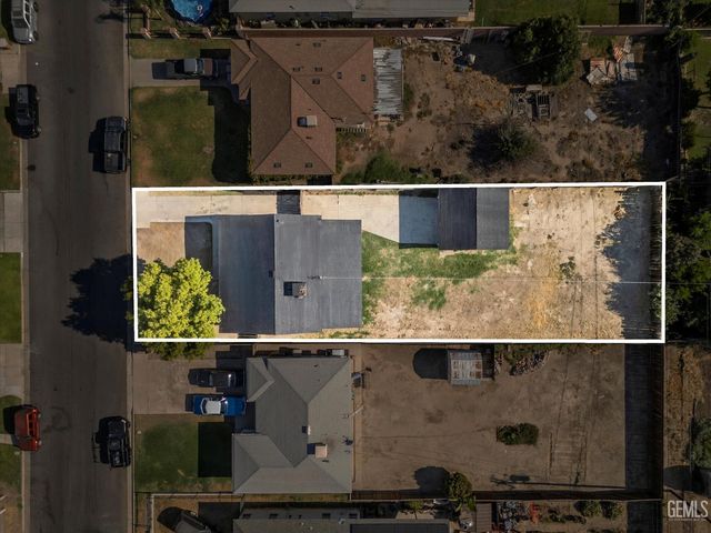 809 El Sereno Drive, Bakersfield, CA 93304